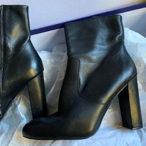 Steve Madden Editor Black Leather Boot Size 8
